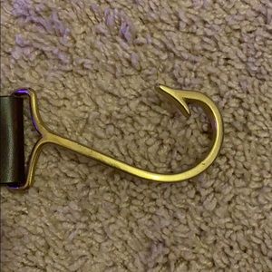 Vineyard Vines fishhook belt